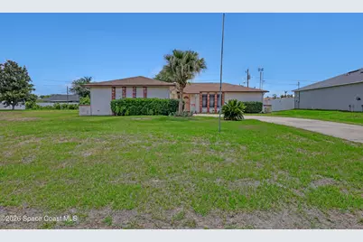 431 Ellington Avenue SE, Palm Bay, FL 32909 - Photo 5