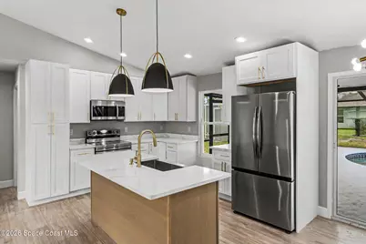 1371 Biarritz Street NW, Palm Bay, FL 32907 - Photo 5