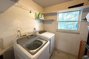 668 Hampton Dr NE, Palm Bay, FL 32905 - Photo 27