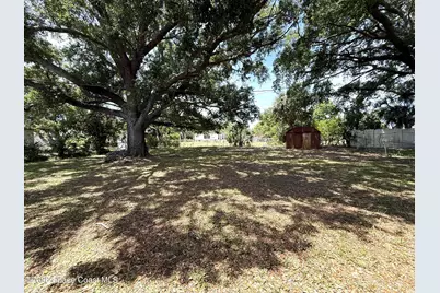668 Hampton Drive NE, Palm Bay, FL 32905 - Photo 29