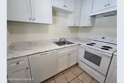 1728 Guava Avenue #7, Melbourne, FL 32935 - Photo 5