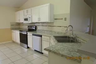 1065 Sedgewood Cir, West Melbourne, FL 32904 - Photo 9