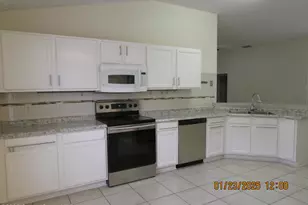 1065 Sedgewood Cir, West Melbourne, FL 32904 - Photo 11