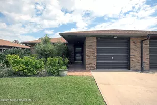 144 Normandy Pl, Melbourne Beach, FL 32951 - Photo 1
