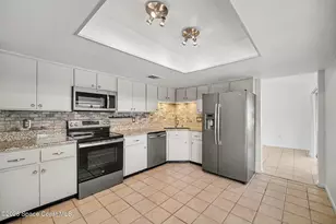 448 Americana Blvd NW, Palm Bay, FL 32907 - Photo 9