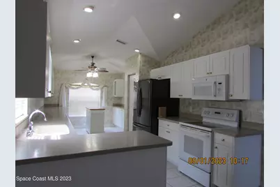 2710 Bradfordt Drive, Melbourne, FL 32904 - Photo 3