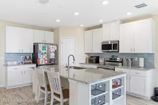 1055 Kylar Dr NW, Palm Bay, FL 32907 - Photo 9