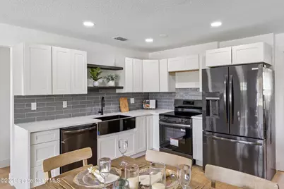 3042 Plummer Circle, Melbourne, FL 32901 - Photo 3