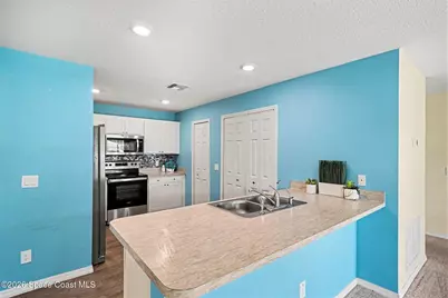 448 Scarlet Road SW #32, Palm Bay, FL 32908 - Photo 11