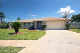 695 Trinidad Ct, Satellite Beach, FL 32937 - Photo 1