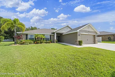 965 Le Baron Street SW, Palm Bay, FL 32908 - Photo 3