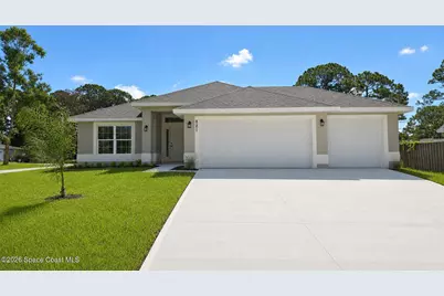 821 Airport Avenue SE, Palm Bay, FL 32909 - Photo 1