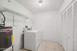 901 Grandeur St SE, Palm Bay, FL 32909 - Photo 17