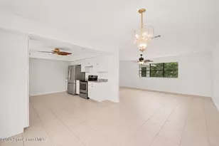 901 Grandeur St SE, Palm Bay, FL 32909 - Photo 7