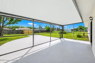 901 Grandeur St SE, Palm Bay, FL 32909 - Photo 19