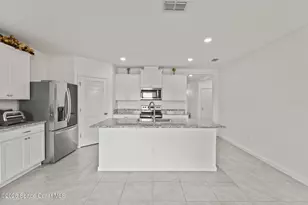 7284 Topaz Dr, Grant-Valkaria, FL 32949 - Photo 17