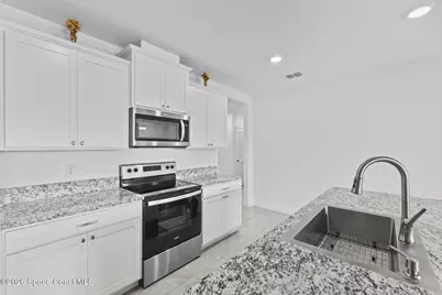 7284 Topaz Drive, Grant-Valkaria, FL 32949 - Photo 15