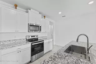 7284 Topaz Dr, Grant-Valkaria, FL 32949 - Photo 15