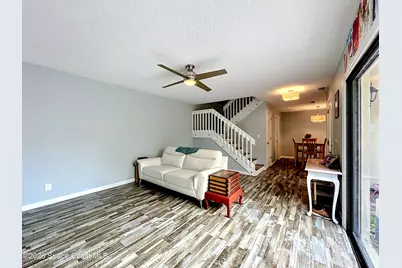 3913 Vista Oaks Circle NE, Palm Bay, FL 32905 - Photo 17