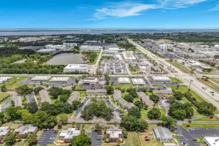 3913 Vista Oaks Cir NE, Palm Bay, FL 32905 - Photo 39