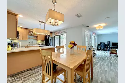 3913 Vista Oaks Circle NE, Palm Bay, FL 32905 - Photo 19