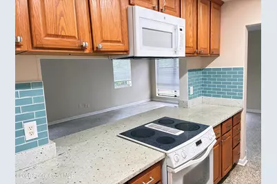 1010 Bianca Drive NE, Palm Bay, FL 32905 - Photo 5