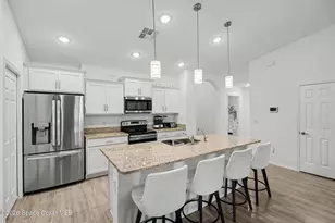 1257 Theresa St SE, Palm Bay, FL 32909 - Photo 3