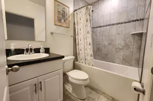 261 Wisteria Ave NW, Palm Bay, FL 32907 - Photo 23