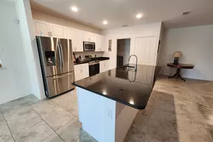 261 Wisteria Ave NW, Palm Bay, FL 32907 - Photo 9