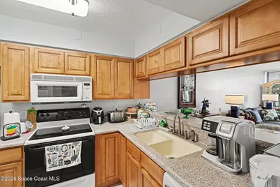 1420 Huntington Lane #2402, Rockledge, FL 32955 - Photo 7