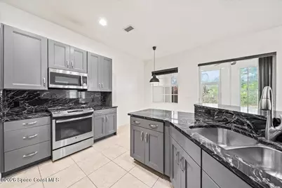 1680 Kinsale Court, Melbourne, FL 32940 - Photo 15