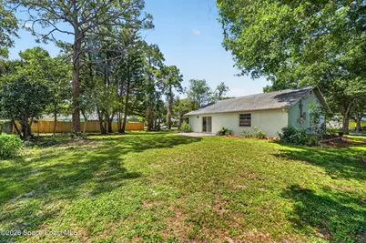 1569 Hayworth Circle NW, Palm Bay, FL 32907 - Photo 25