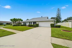 195 Sea Breeze Cir, Merritt Island, FL 32953 - Photo 3