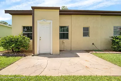 108 E Avenue D E, Melbourne, FL 32901 - Photo 27