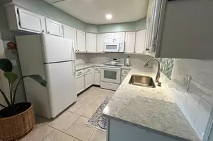 275 S 4th St, Cocoa Beach, FL 32931 - Photo 7