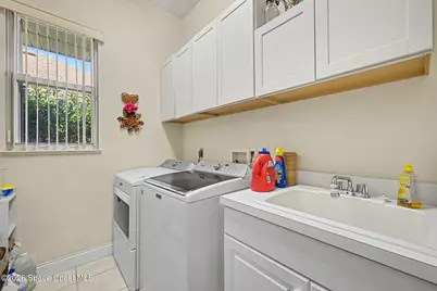 541 Carmel Drive, Melbourne, FL 32940 - Photo 21