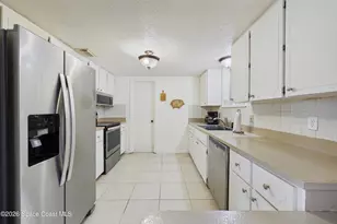 2620 Woodland Dr, Edgewater, FL 32141 - Photo 7