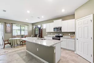 728 Acadia Ct SE, Palm Bay, FL 32909 - Photo 9