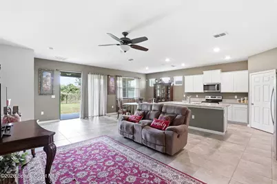 728 Acadia Court SE, Palm Bay, FL 32909 - Photo 5