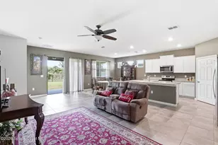728 Acadia Ct SE, Palm Bay, FL 32909 - Photo 5