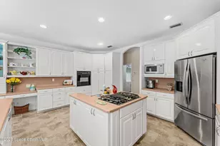 109 Harbor Point Dr, Sebastian, FL 32958 - Photo 21