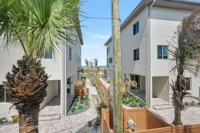 1011 S Miramar Avenue #Unt6, Indialantic, FL 32903 - Photo 25