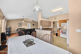 534 White Plains Ave SW, Palm Bay, FL 32908 - Photo 13
