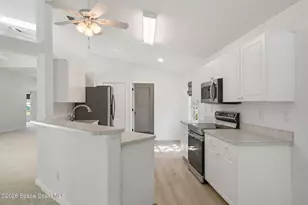 4217 Mt Carmel Ln, Melbourne, FL 32901 - Photo 7