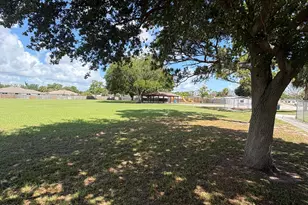 4217 Mt Carmel Ln, Melbourne, FL 32901 - Photo 29