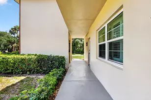 19 Pine Arbor Ln, Vero Beach, FL 32962 - Photo 5