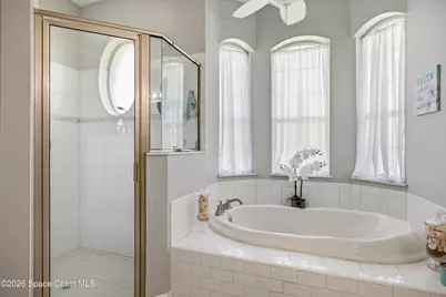 5828 Pine Ridge Circle, Vero Beach, FL 32967 - Photo 11