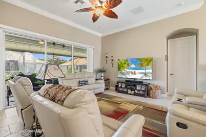 5828 Pine Ridge Circle, Vero Beach, FL 32967 - Photo 15