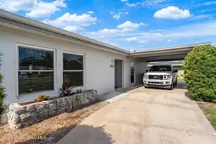 1055 Daytona Dr NE, Palm Bay, FL 32905 - Photo 5