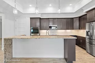 82 Hubble Ln, Satellite Beach, FL 32937 - Photo 15